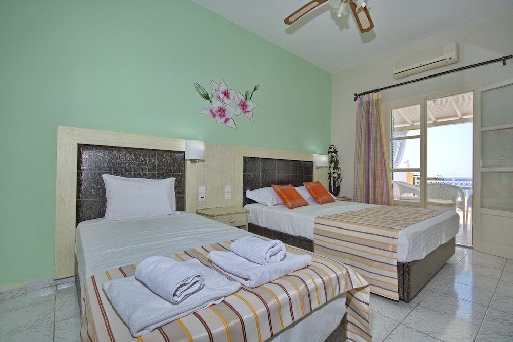 Pension Votsi,Skiathos Town>>Alonissos,3 star