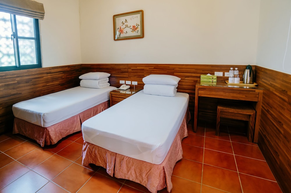 kenting youth activity center