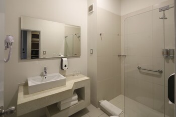 casa andina standard piura