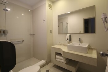 casa andina standard piura