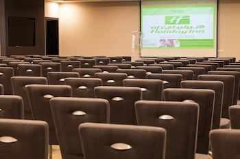 holiday inn muscat al seeb by ihg