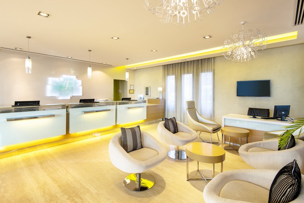 holiday inn muscat al seeb by ihg