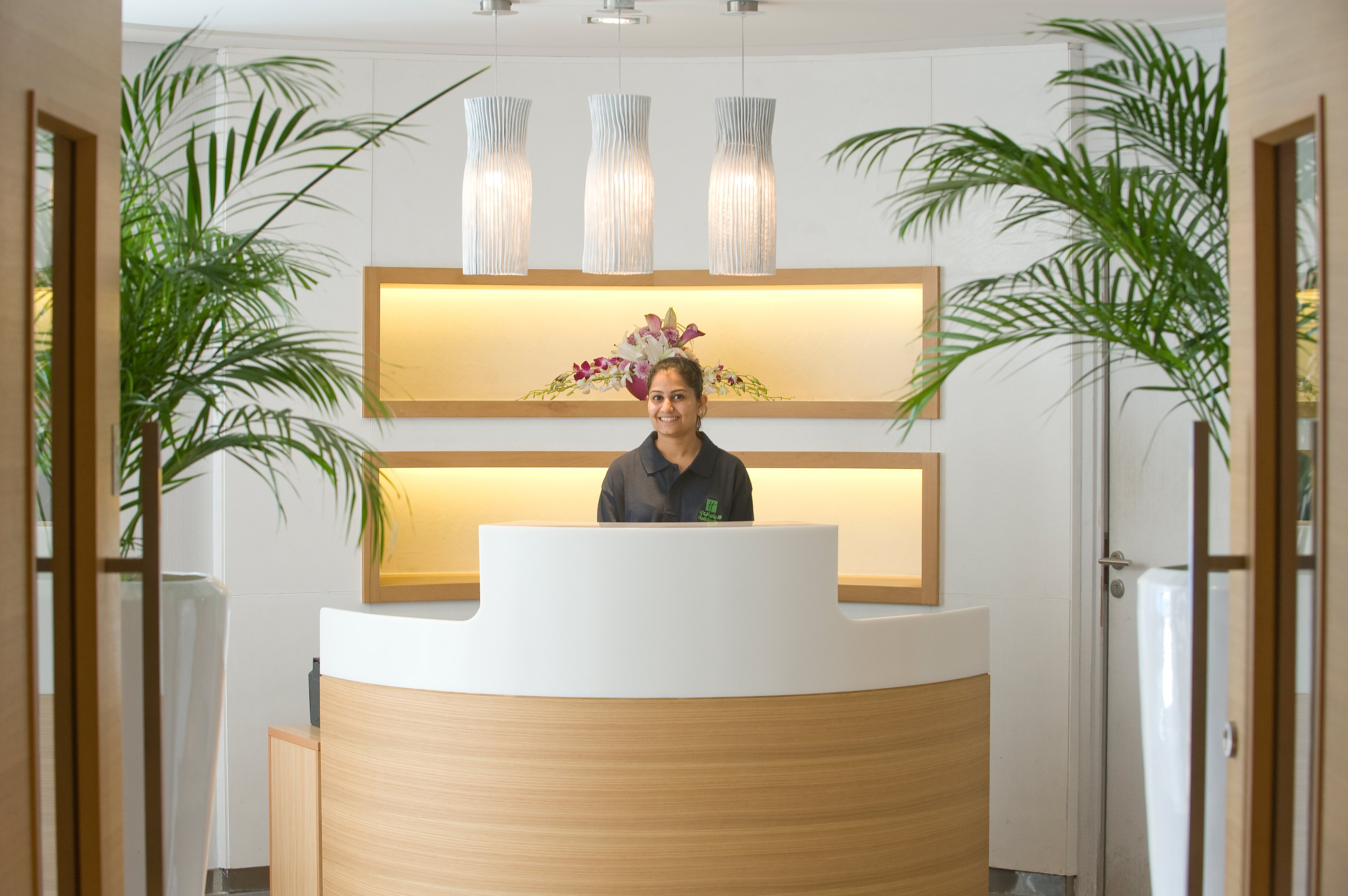 holiday inn muscat al seeb by ihg