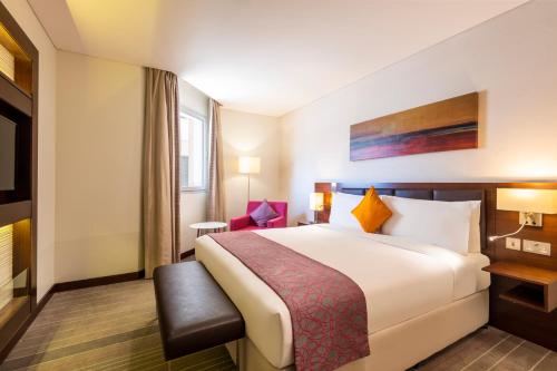 holiday inn muscat al seeb by ihg