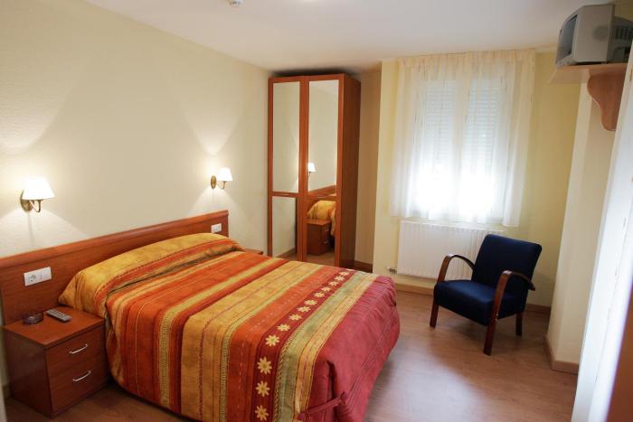 hostal hispanico ii