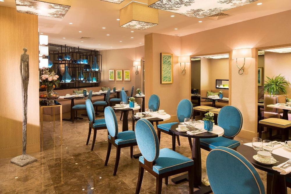 hotel balmoral