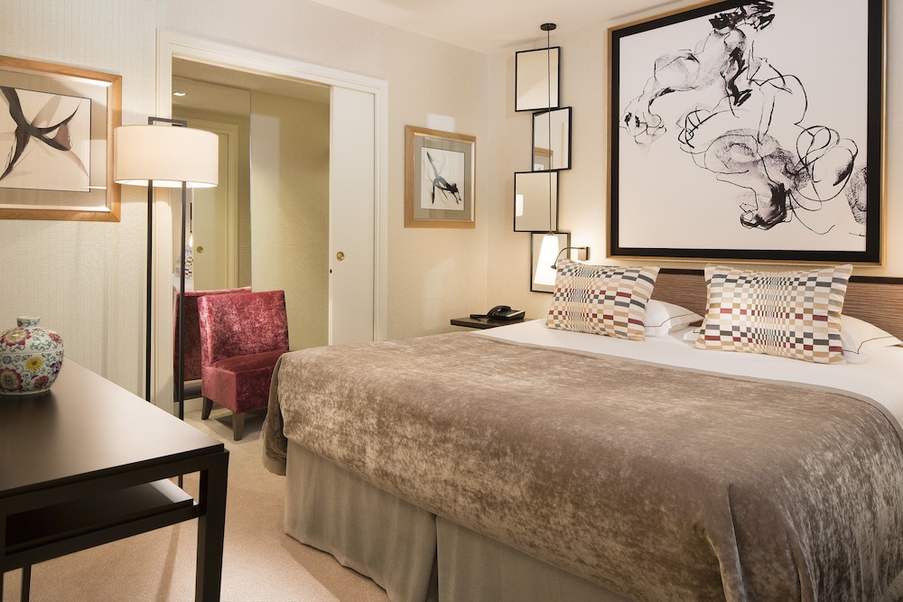 hotel balmoral
