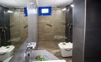 the blue apartments and beach