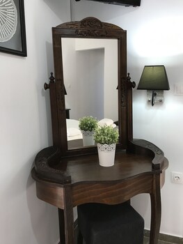 aloe luxury apartments and suites