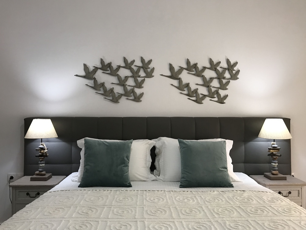 aloe luxury apartments and suites