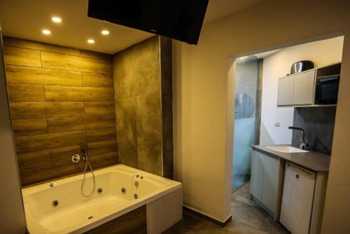 g38 rental apartment building