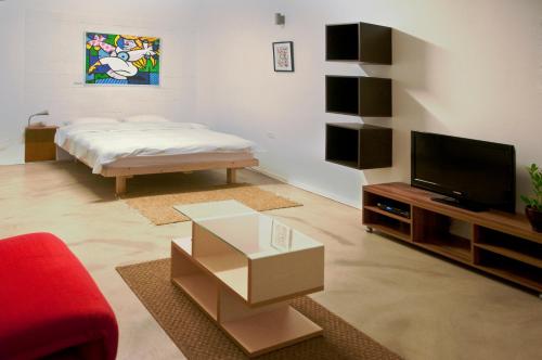 g38 rental apartment building