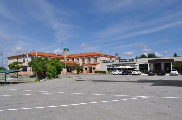 hotel alonso de monroy