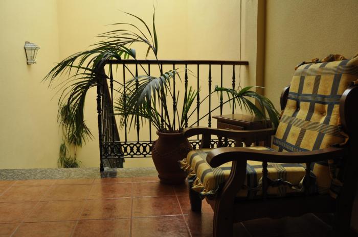 hotel alonso de monroy