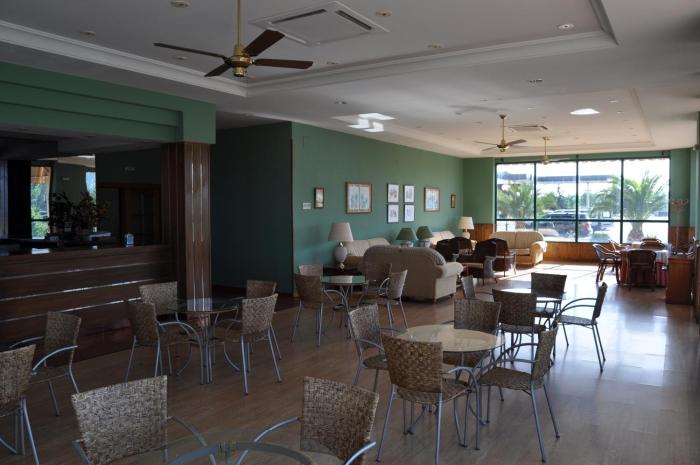 hotel alonso de monroy