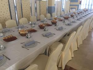 hotel alonso de monroy