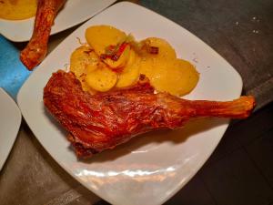 hotel alonso de monroy