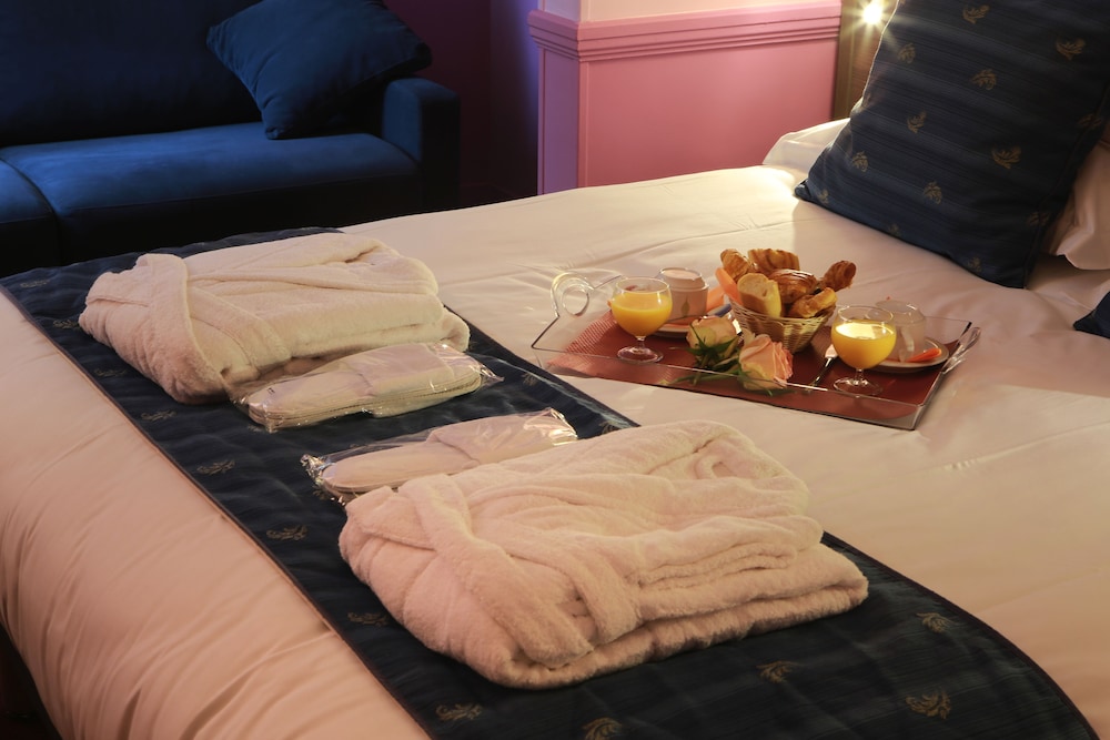 hotel poussin