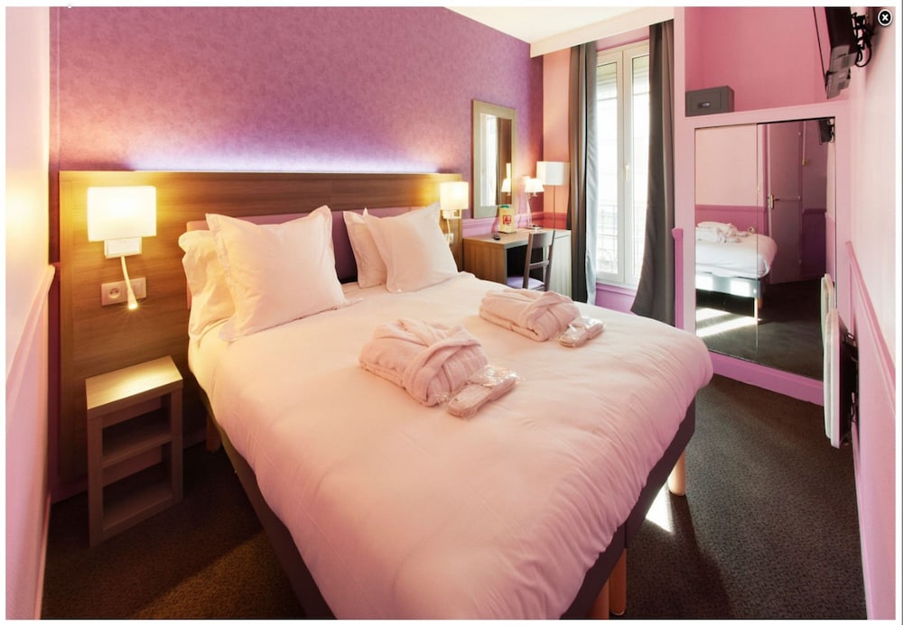 hotel poussin
