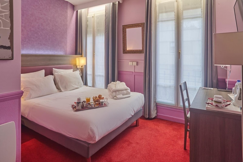 hotel poussin