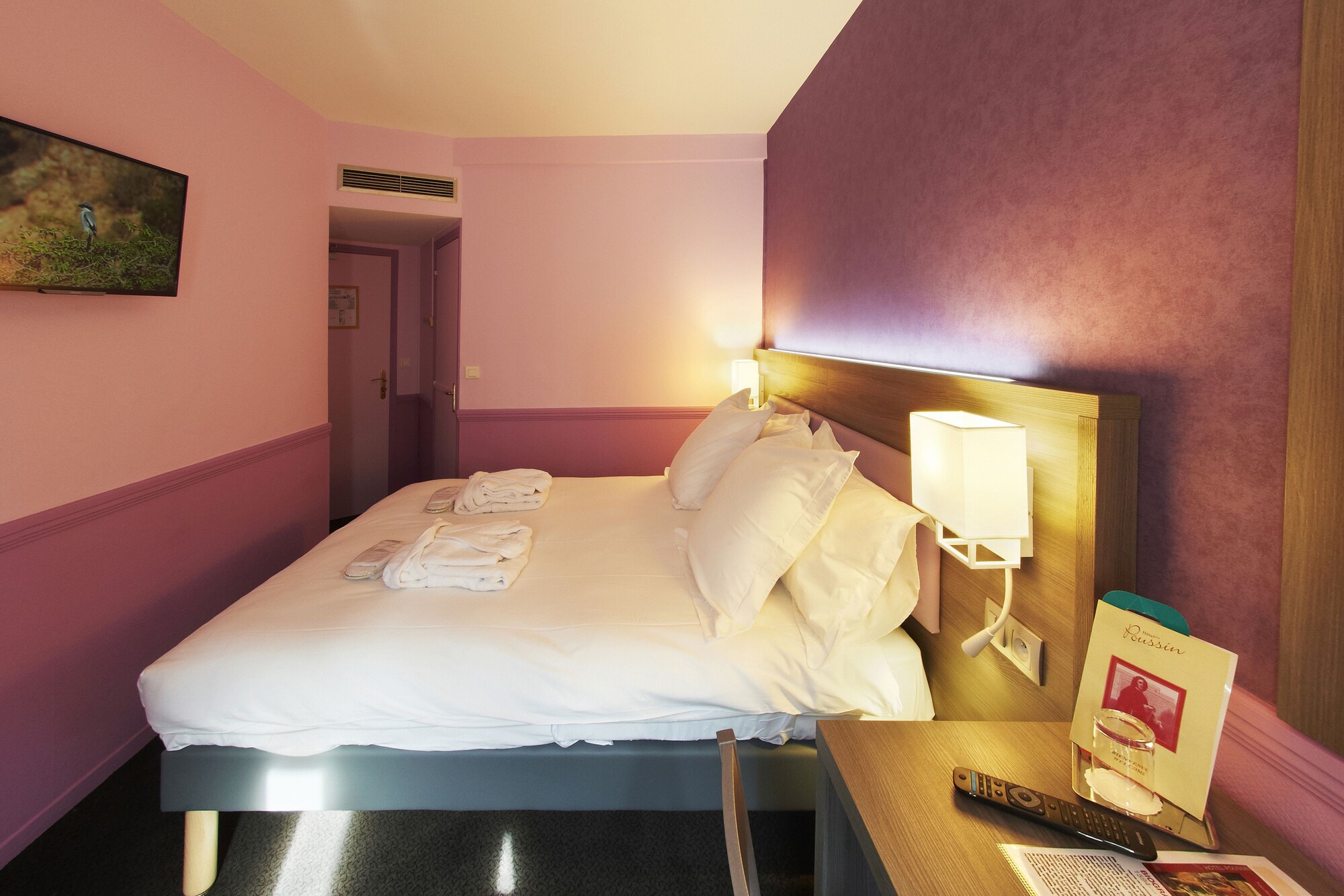 hotel poussin