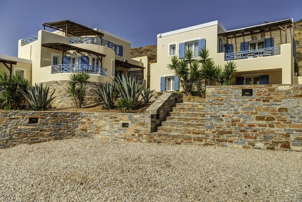 sunrise beach suites