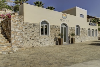 sunrise beach suites