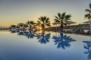sunrise beach suites