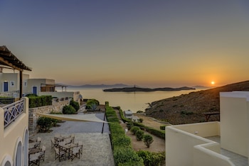 sunrise beach suites