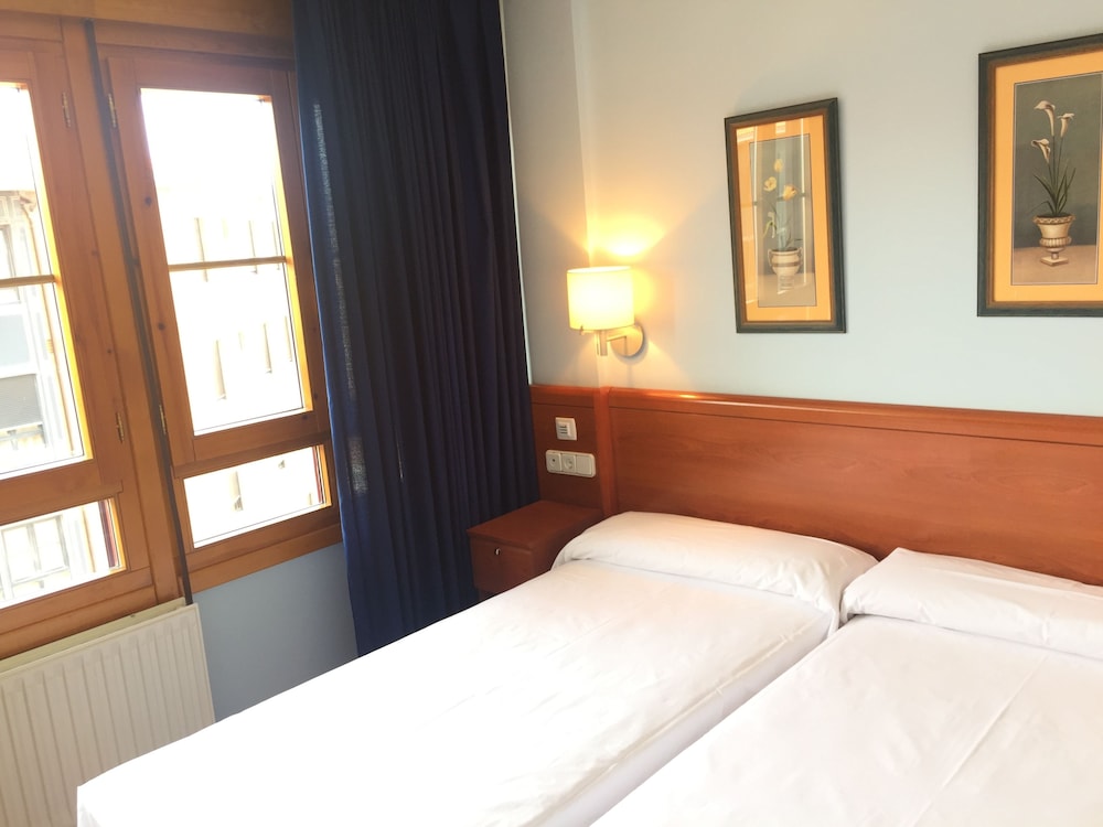 hostal alda rio duero