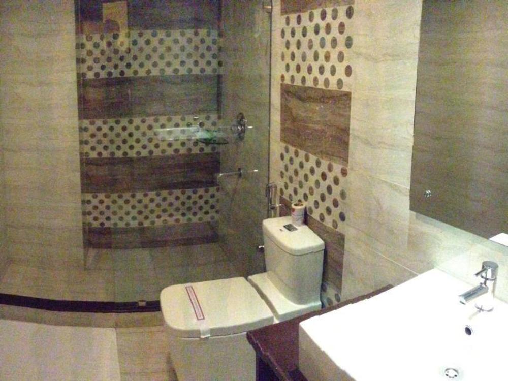 hotel shiva residency