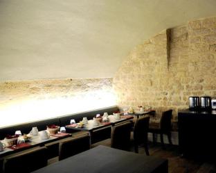 Villa Des Princes,Luxembourg Gardens>>Coupvray,2 star
