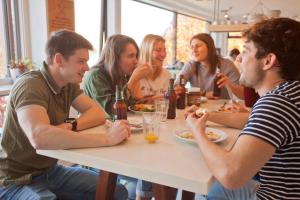 absoloot hostel queenstown