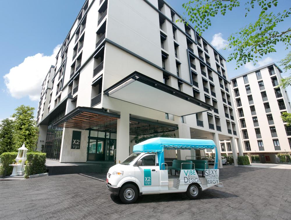 cross vibe sukhumvit hotel