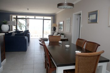 an der mole sef catering apartment self catering