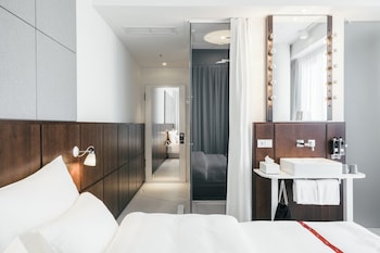 ruby lilly hotel munich