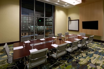embassy suites by hilton denver downtown convention center