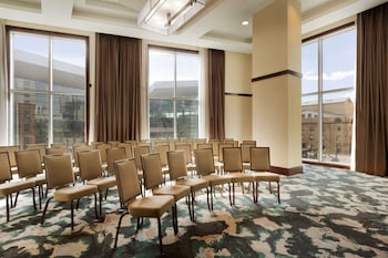 embassy suites by hilton denver downtown convention center