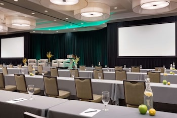 embassy suites by hilton denver downtown convention center