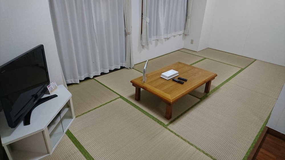kokusai towns inn