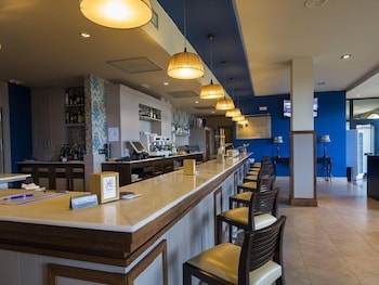 hospedium hotel cortijo santa cruz