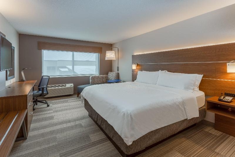 holiday inn express and suites rice lake by ihg