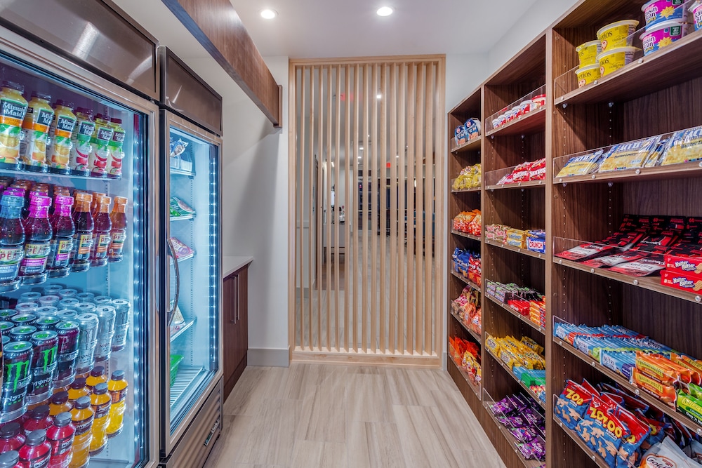 holiday inn express and suites rice lake by ihg