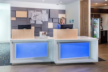 Holiday Inn Express & Suites Rice Lake By Ihg,Weyerhaeuser>>Rice Lake,3 star