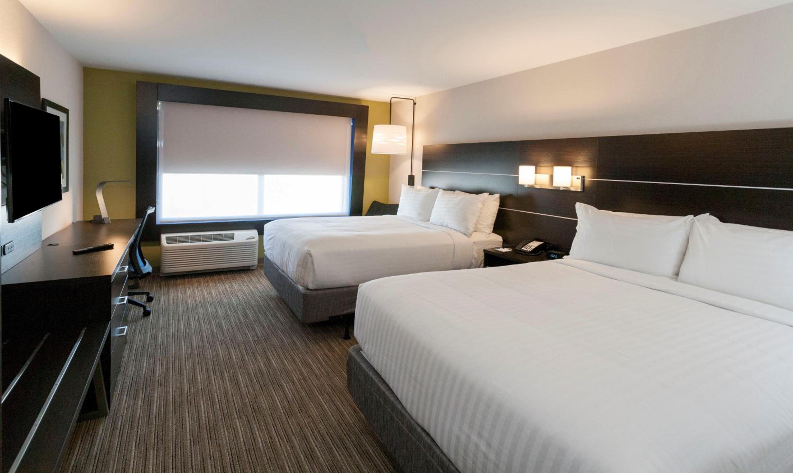holiday inn express and suites dodge city by ihg