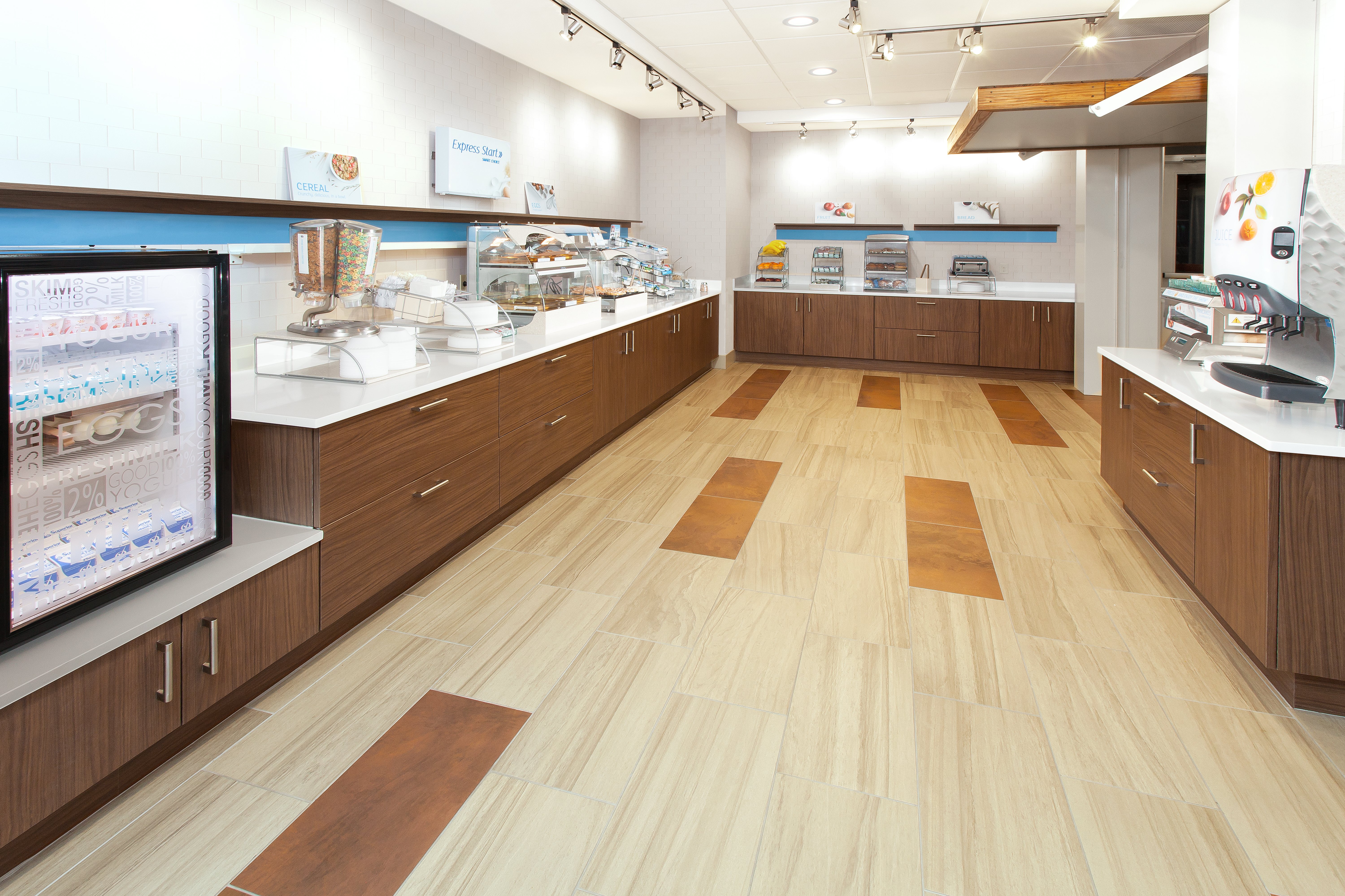 holiday inn express and suites detroit sterling heights by ihg