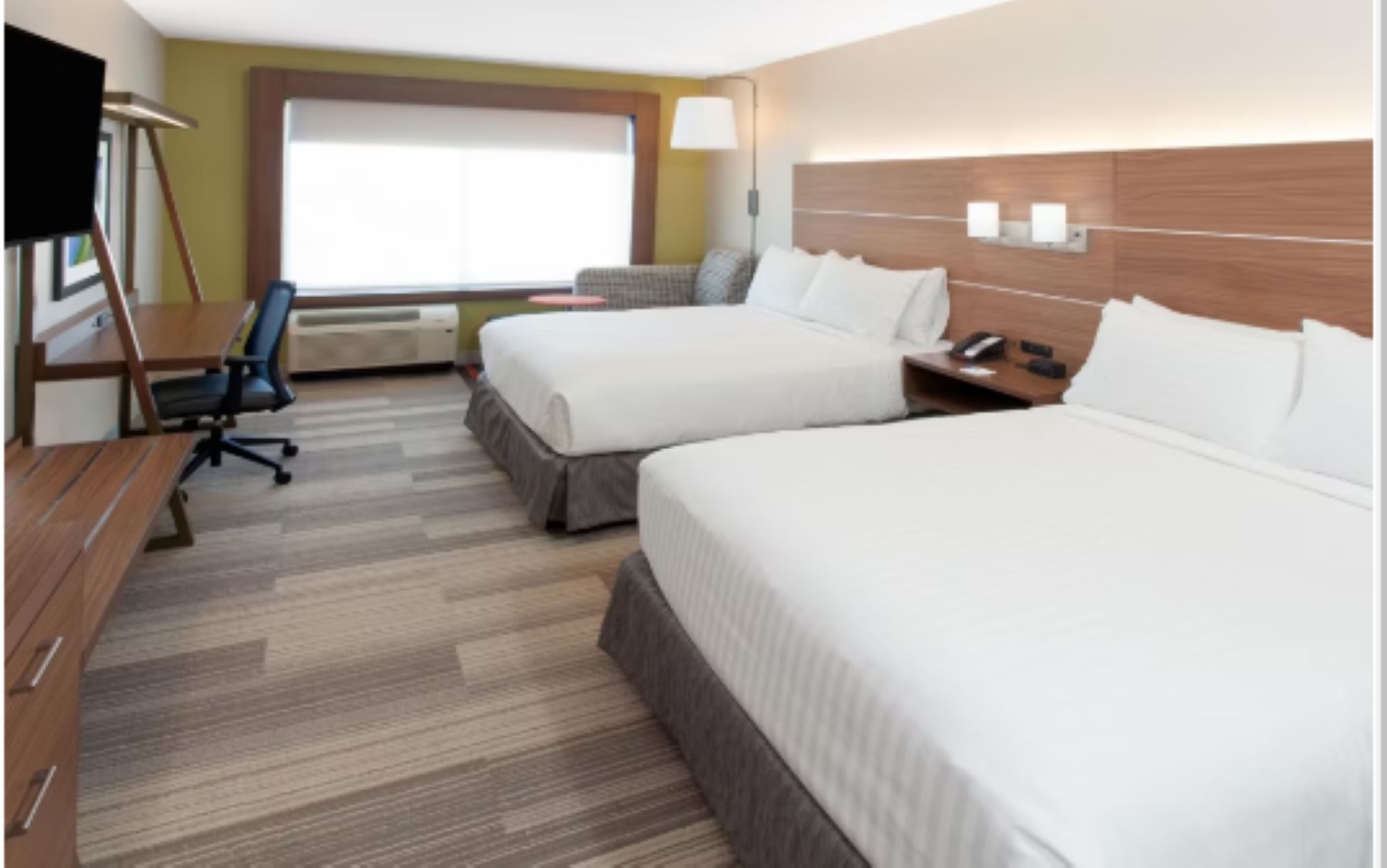 holiday inn express and suites detroit sterling heights by ihg