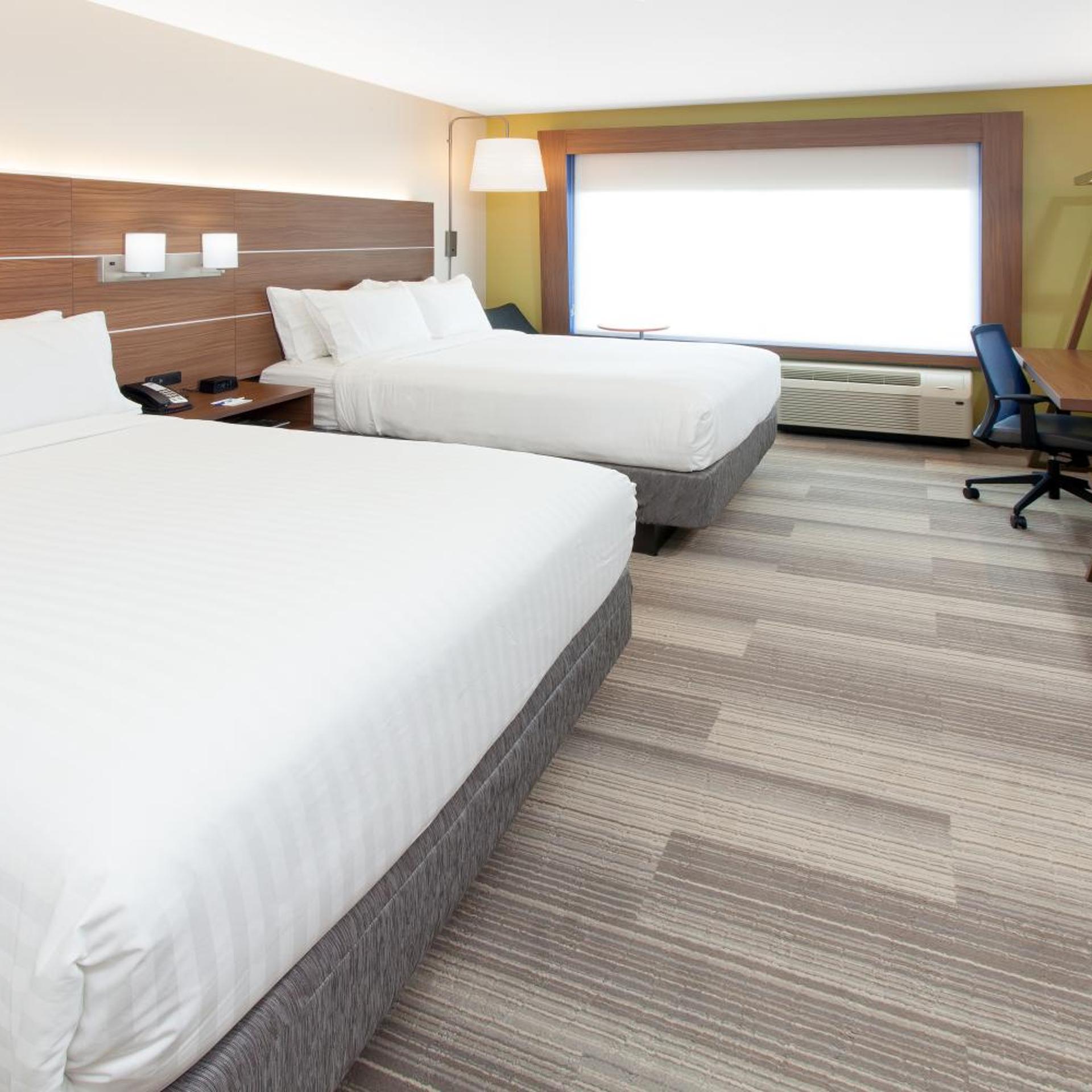 holiday inn express and suites detroit sterling heights by ihg