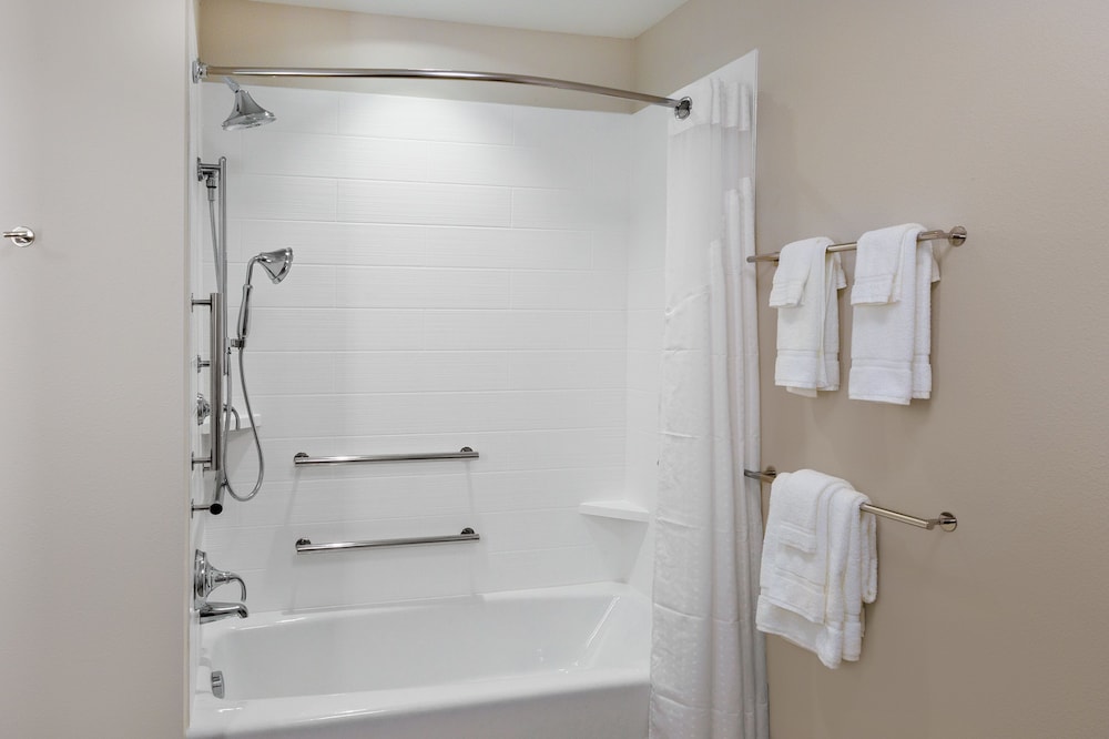 holiday inn express and suites prosser yakima vall