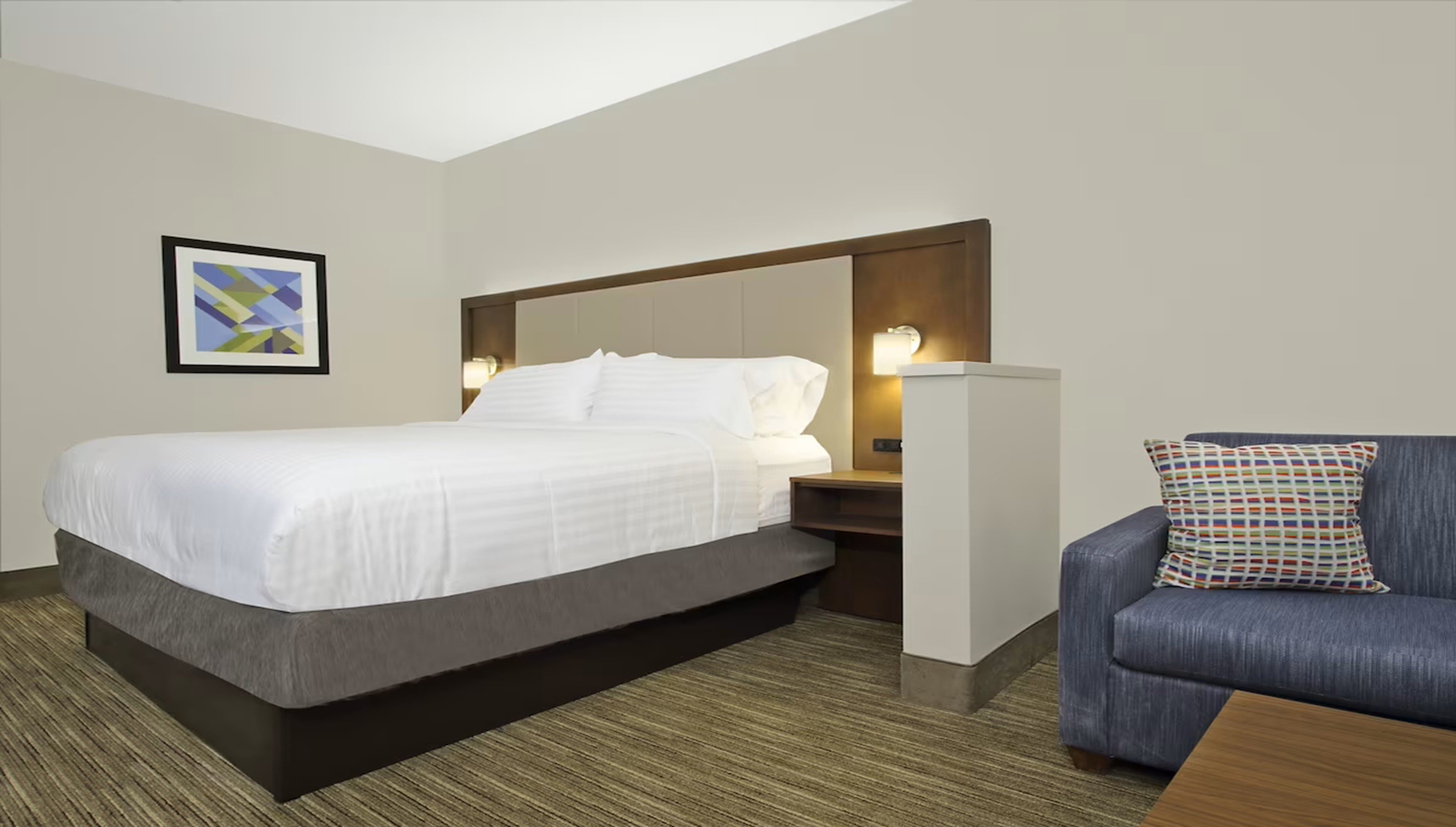 holiday inn express and suites columbus north by ihg